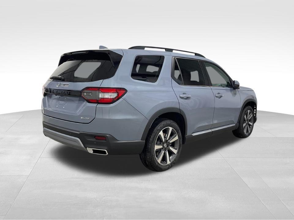 new 2025 Honda Pilot car, priced at $51,448