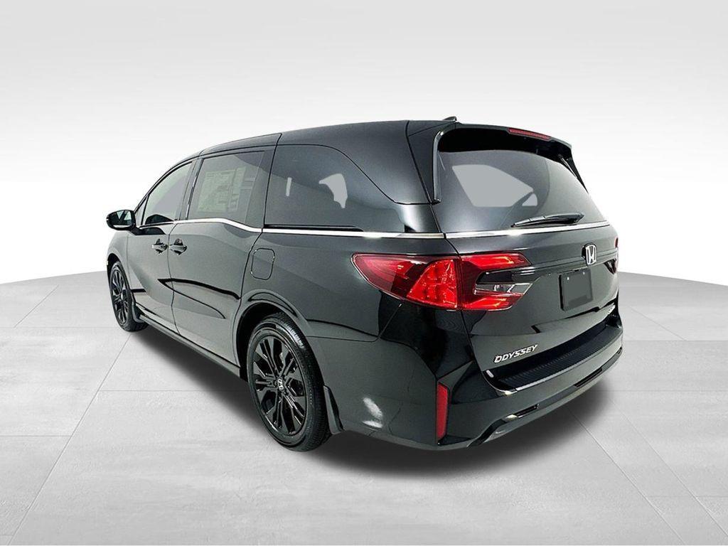 new 2026 Honda Odyssey car, priced at $45,390