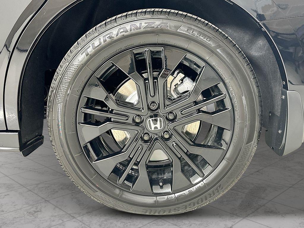 new 2026 Honda Odyssey car, priced at $45,390