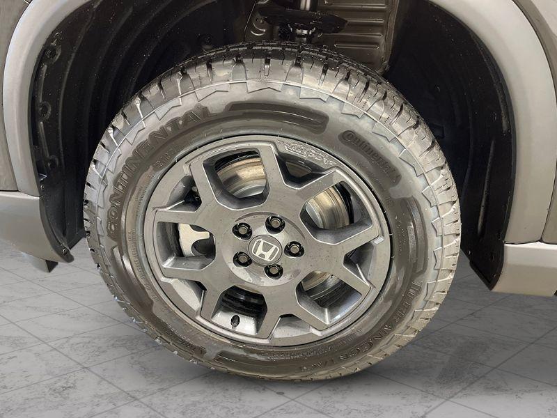 new 2025 Honda Pilot car, priced at $48,676