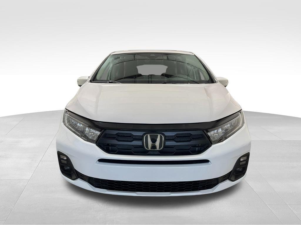 new 2026 Honda Odyssey car, priced at $45,110