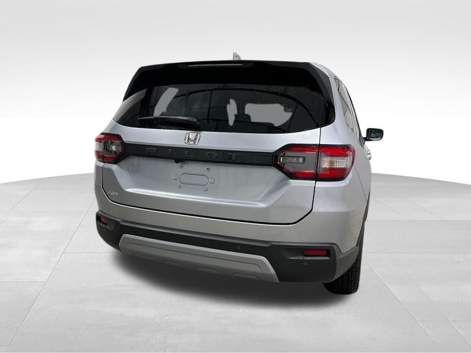 new 2025 Honda Pilot car, priced at $45,111