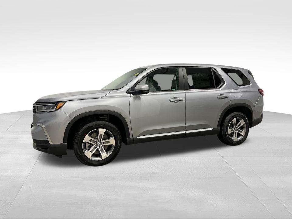 new 2025 Honda Pilot car, priced at $45,111