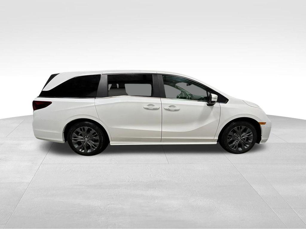 new 2026 Honda Odyssey car, priced at $49,445