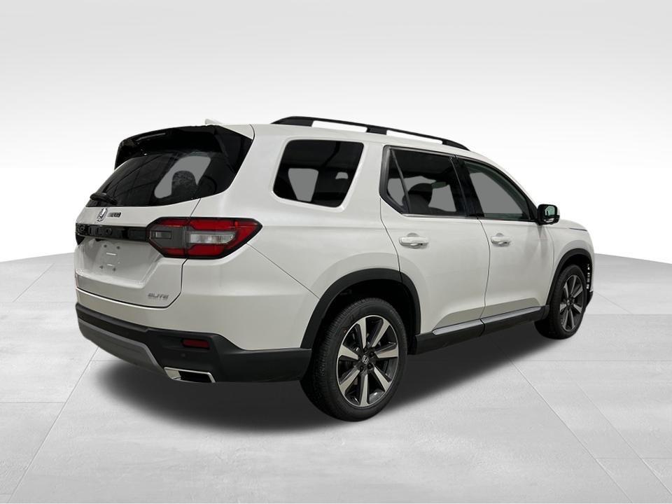 new 2025 Honda Pilot car, priced at $51,493