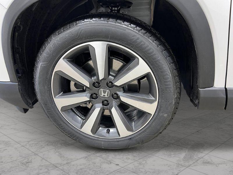 new 2025 Honda Pilot car, priced at $51,493