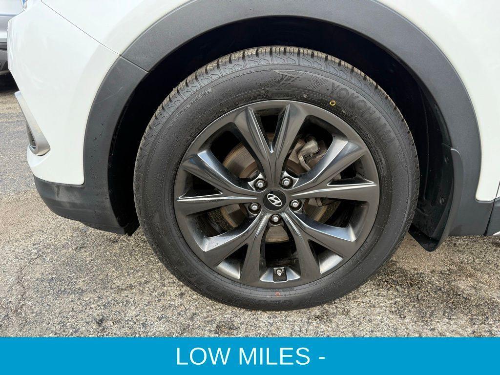 used 2017 Hyundai Santa Fe Sport car, priced at $15,995
