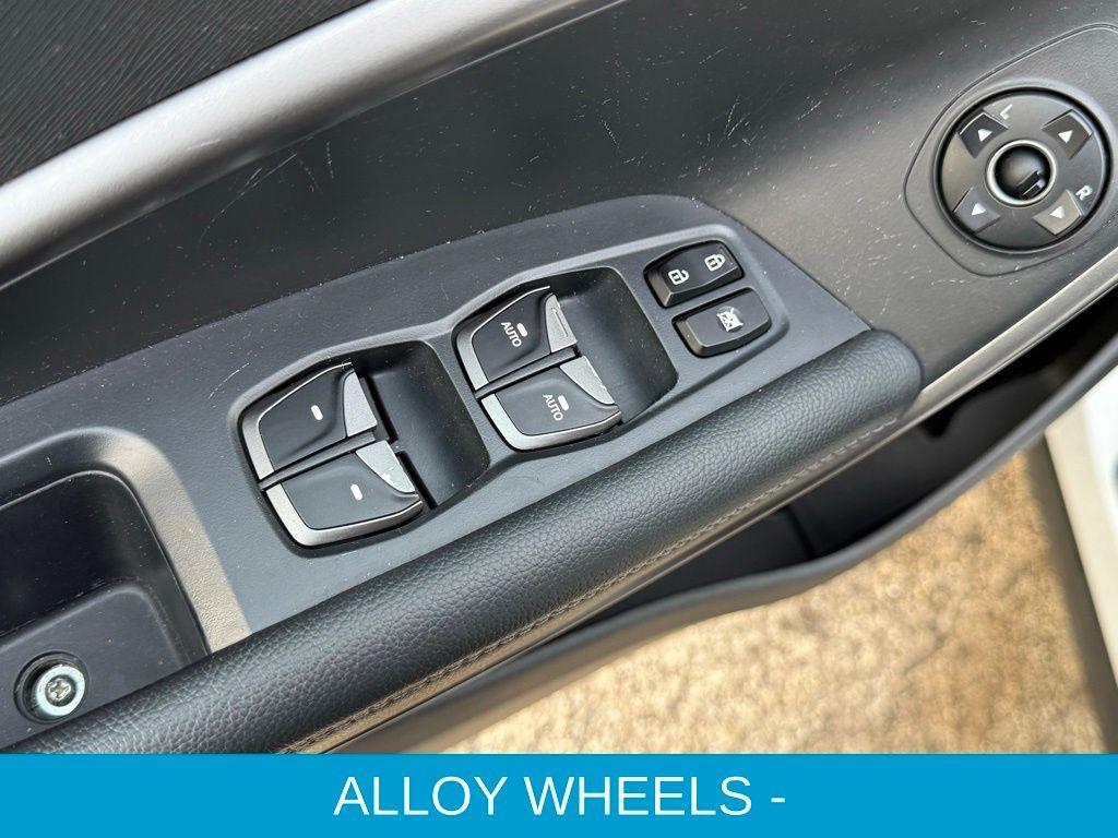 used 2017 Hyundai Santa Fe Sport car, priced at $15,995