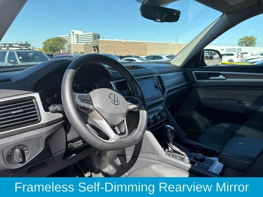 used 2021 Volkswagen Atlas car, priced at $25,999