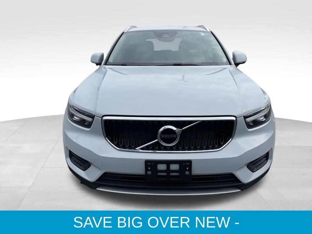 used 2022 Volvo XC40 car, priced at $29,851