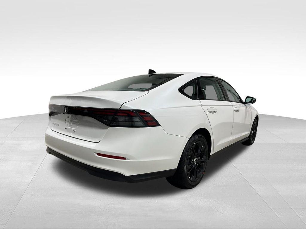 new 2025 Honda Accord car, priced at $31,111
