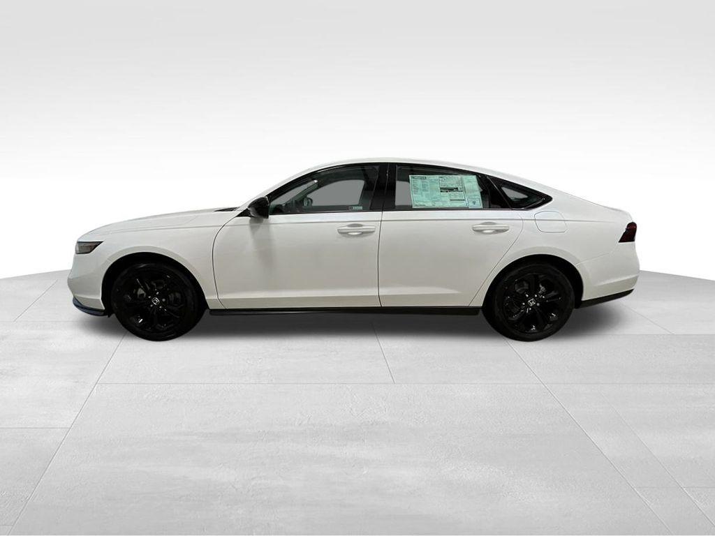 new 2025 Honda Accord car, priced at $31,111