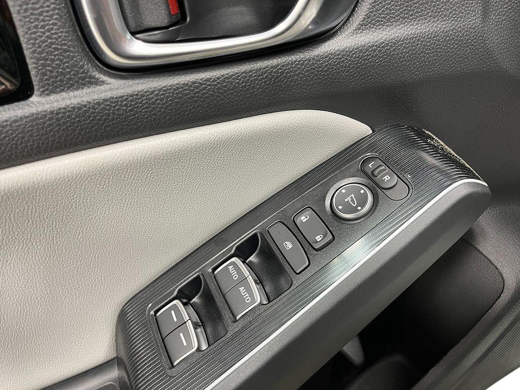 new 2025 Honda Civic Hybrid car, priced at $32,662