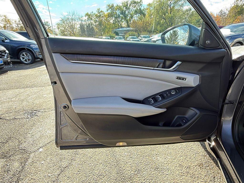 used 2018 Honda Accord car, priced at $25,775