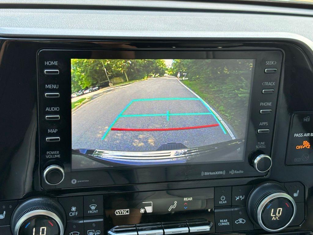 used 2020 Toyota Highlander car, priced at $31,188