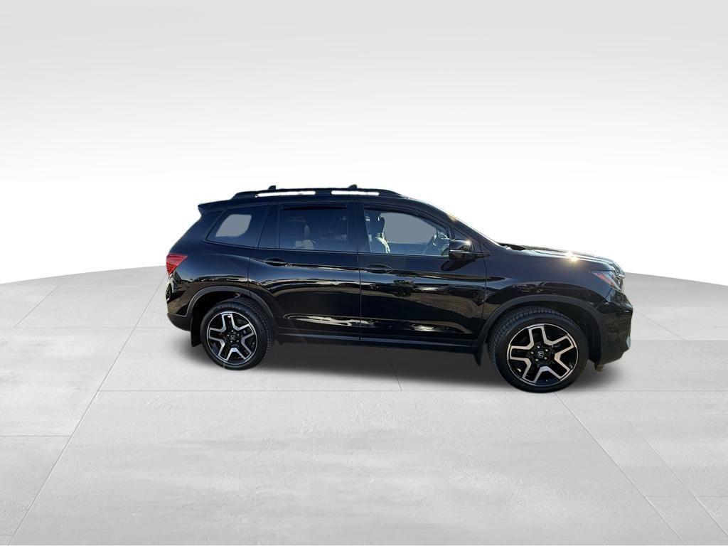 used 2022 Honda Passport car, priced at $31,999