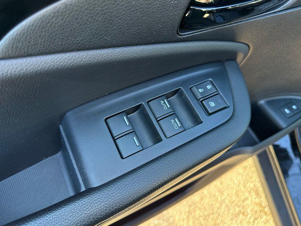 used 2022 Honda Passport car, priced at $31,999