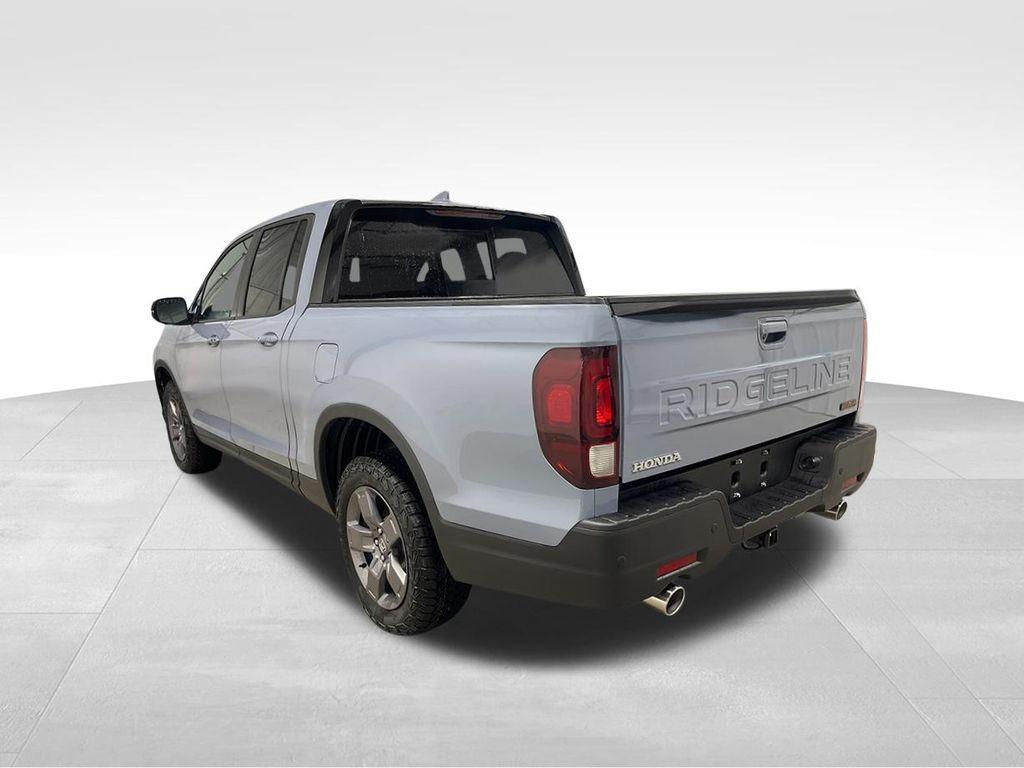 new 2025 Honda Ridgeline car, priced at $44,499