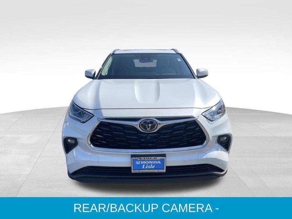 used 2022 Toyota Highlander car, priced at $39,472