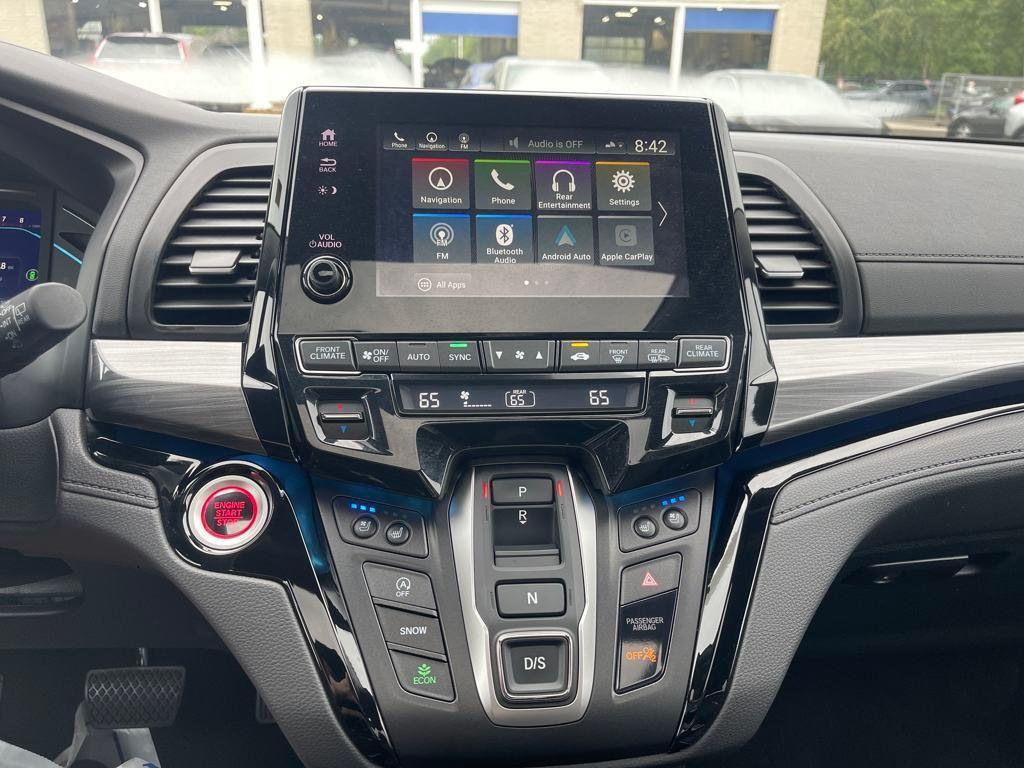 used 2023 Honda Odyssey car, priced at $42,588