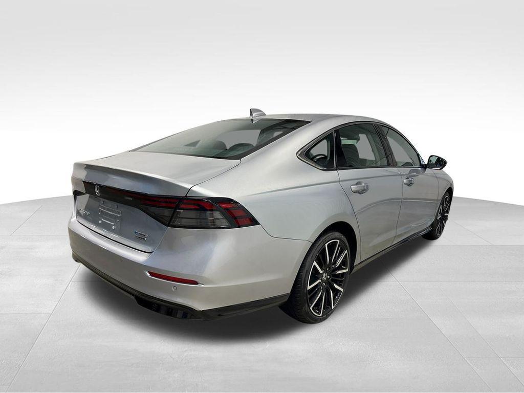 new 2025 Honda Accord Hybrid car, priced at $38,026