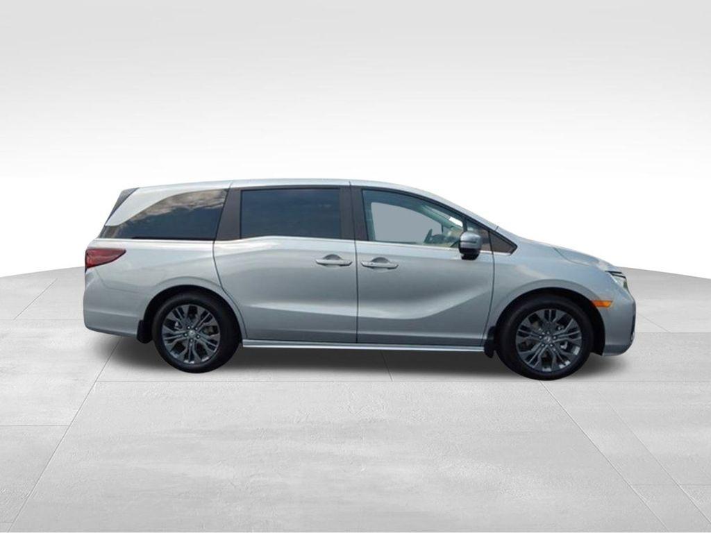 new 2025 Honda Odyssey car, priced at $47,360