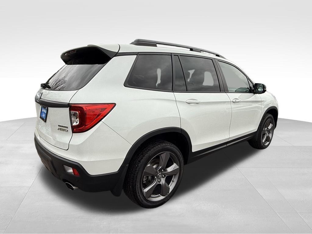 used 2021 Honda Passport car, priced at $27,795