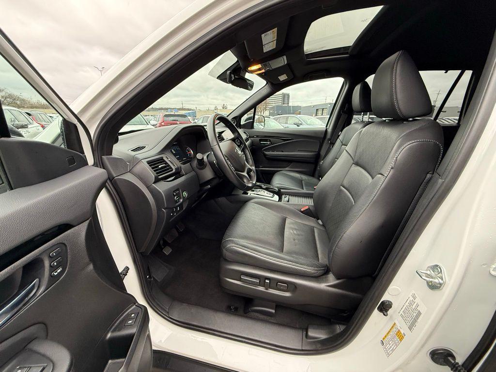 used 2021 Honda Passport car, priced at $27,795