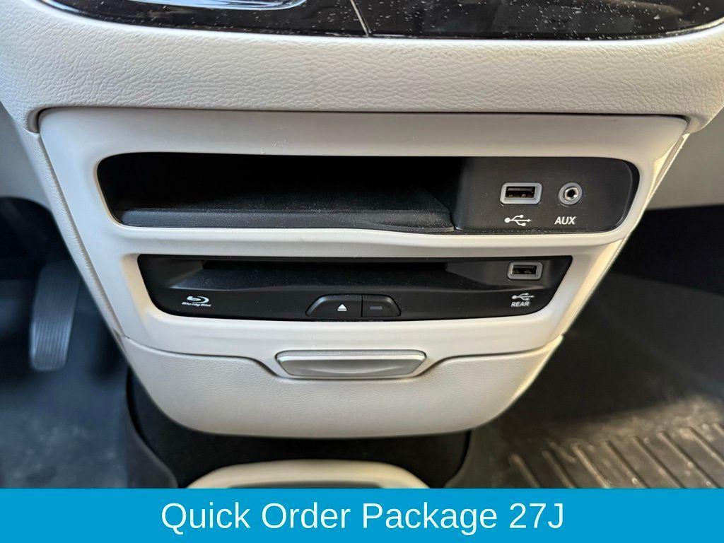 used 2017 Chrysler Pacifica car, priced at $17,575