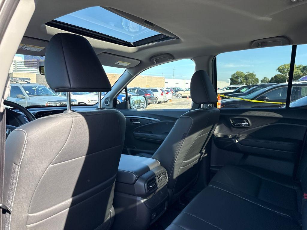 used 2025 Honda Ridgeline car, priced at $37,995