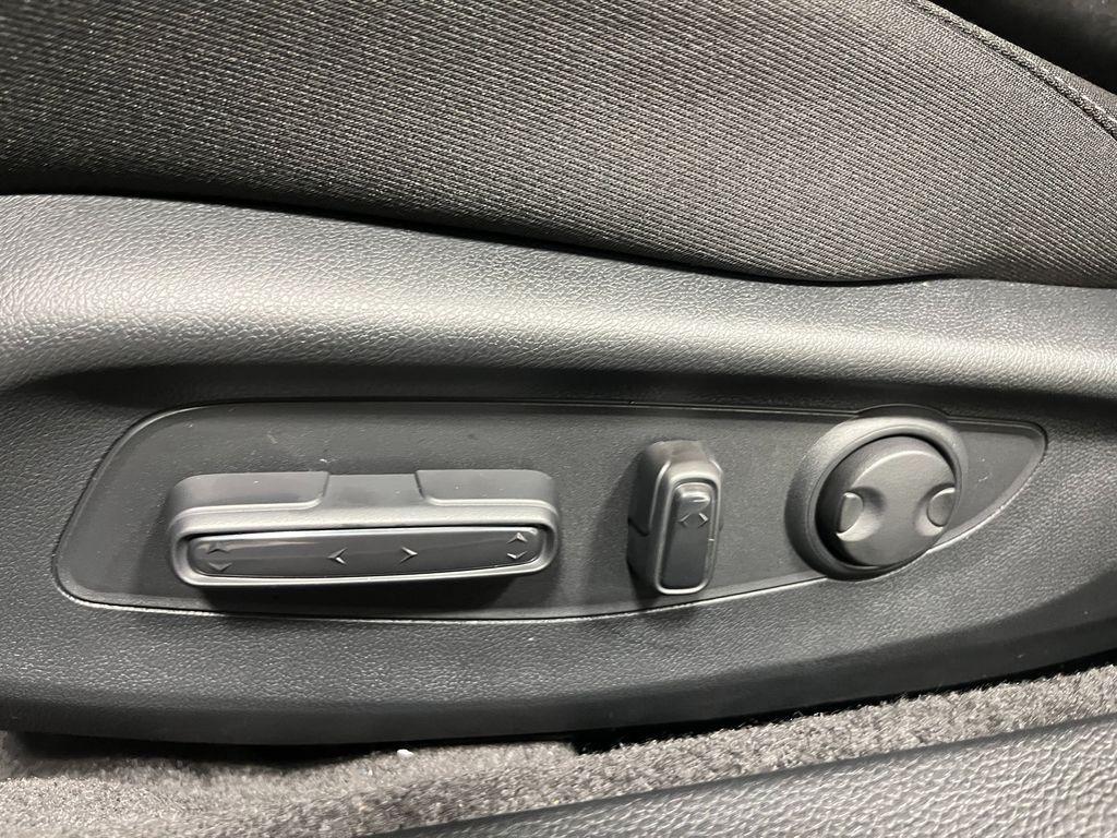 new 2025 Honda Accord car, priced at $30,725