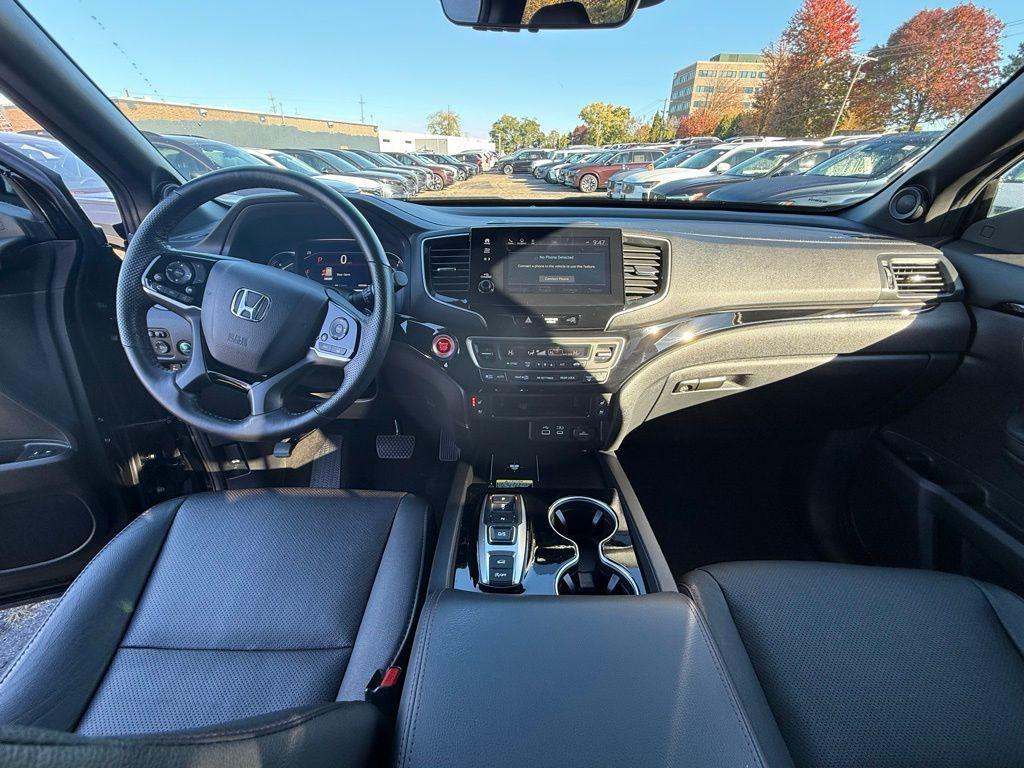 used 2024 Honda Passport car, priced at $41,997
