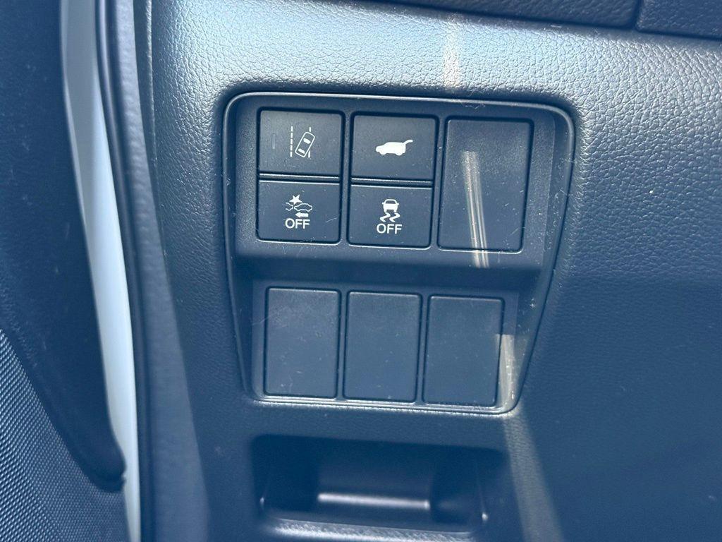 used 2017 Honda CR-V car, priced at $18,999