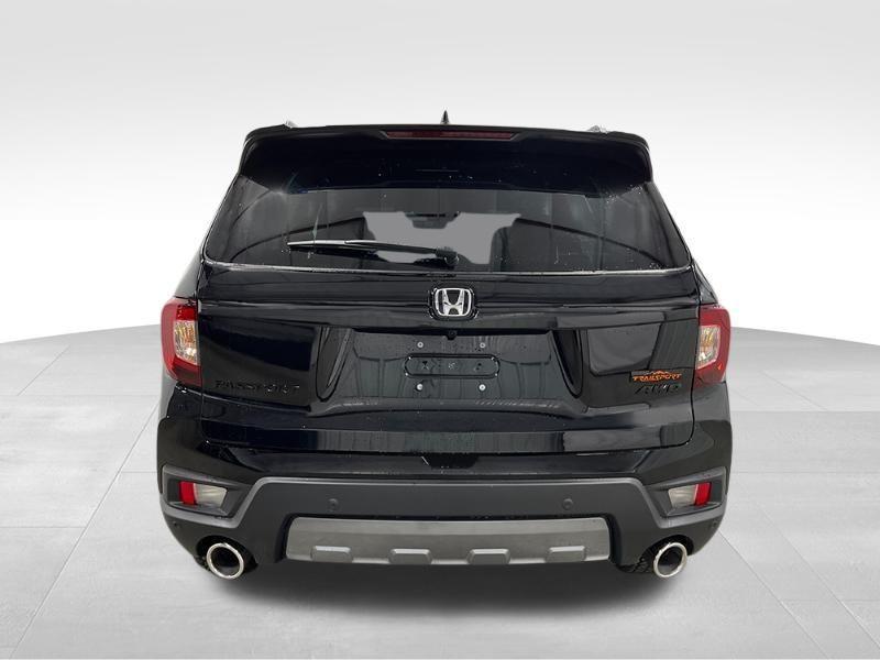 new 2025 Honda Passport car, priced at $44,044