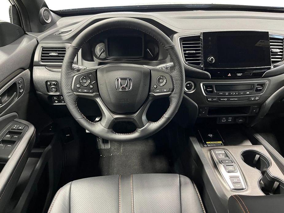 new 2025 Honda Passport car, priced at $44,044