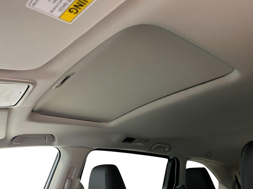 new 2026 Honda Odyssey car, priced at $45,685