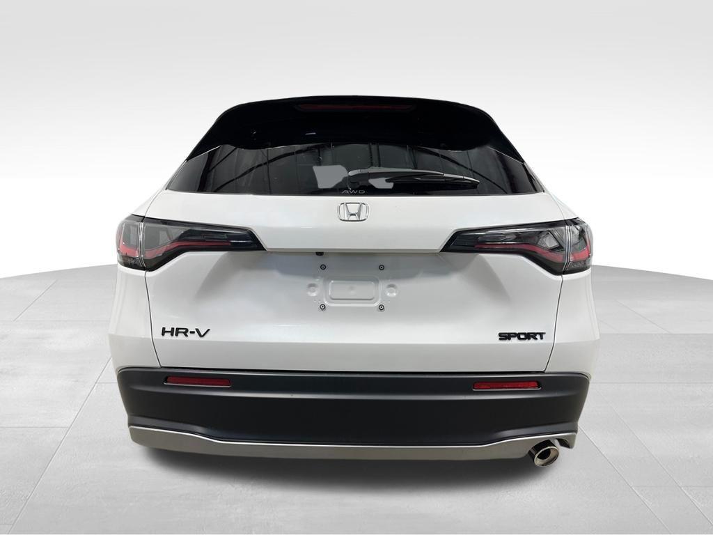 new 2026 Honda HR-V car, priced at $31,405