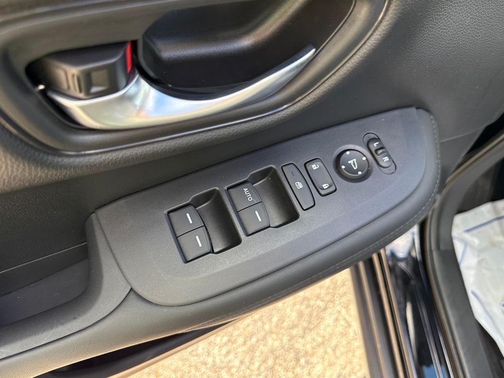 used 2025 Honda HR-V car, priced at $26,775