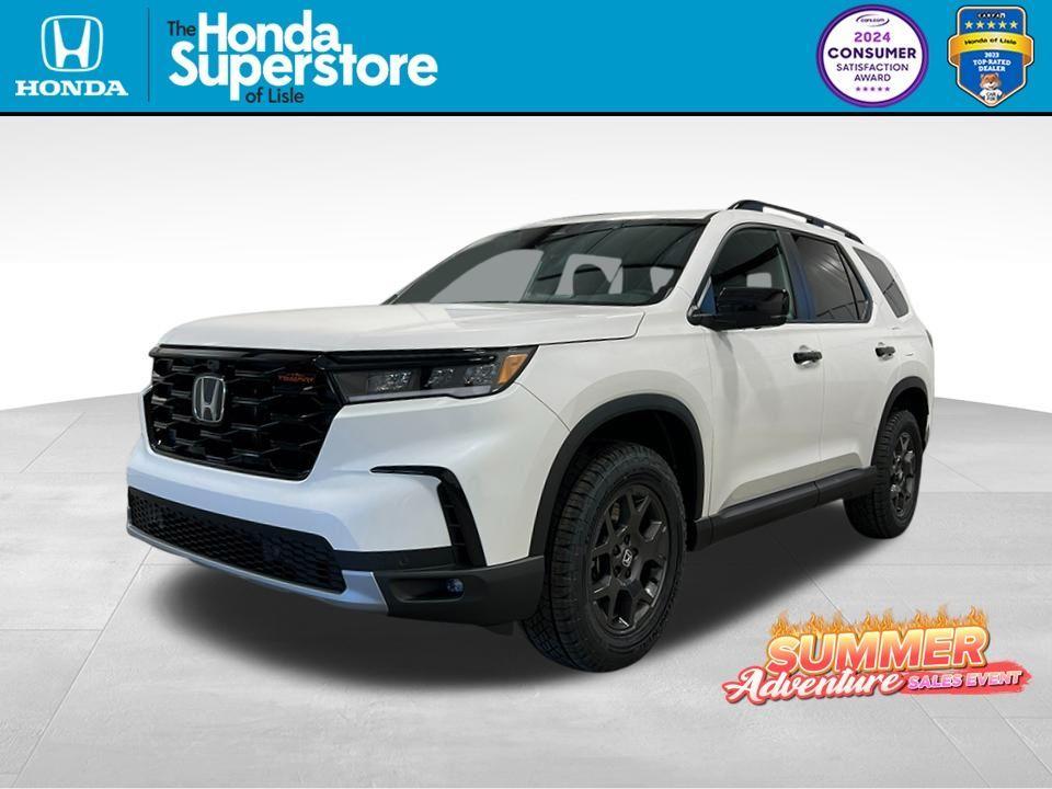 new 2025 Honda Pilot car, priced at $49,780