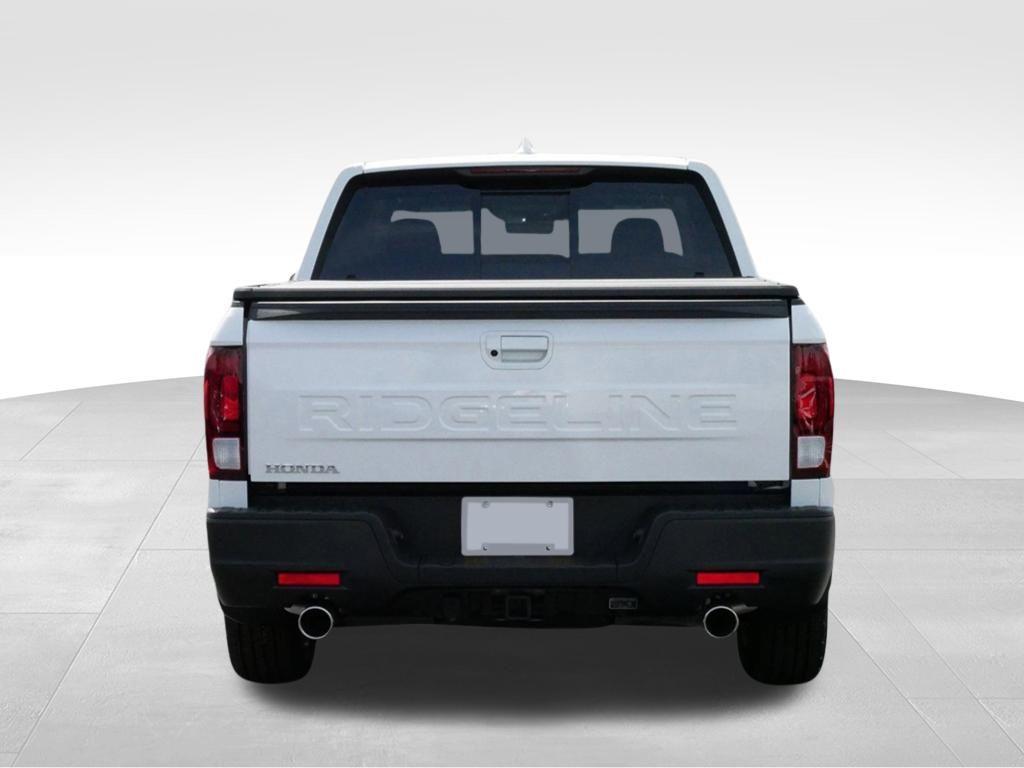 new 2025 Honda Ridgeline car, priced at $44,199