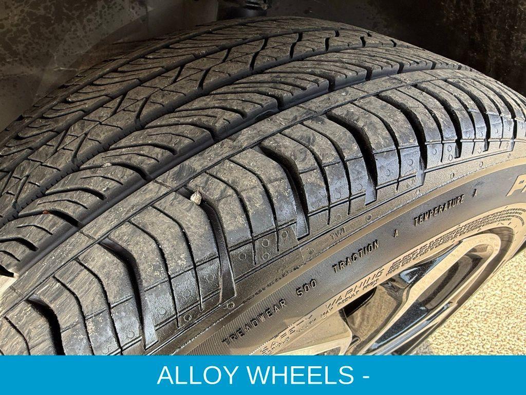 used 2025 Chevrolet Trax car, priced at $23,997