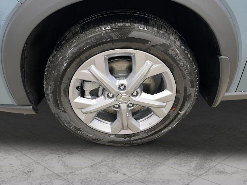 new 2025 Honda HR-V car, priced at $28,001
