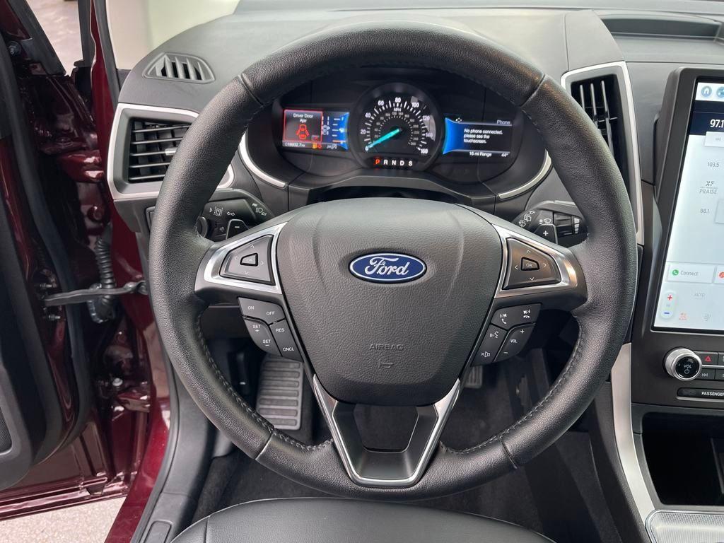 used 2021 Ford Edge car, priced at $24,995