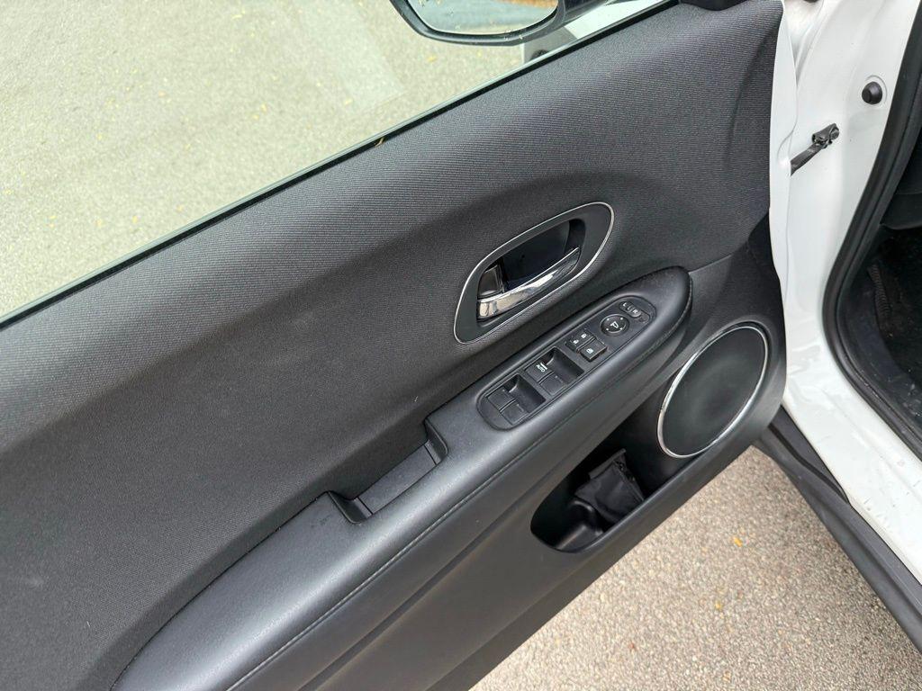 used 2022 Honda HR-V car, priced at $22,675