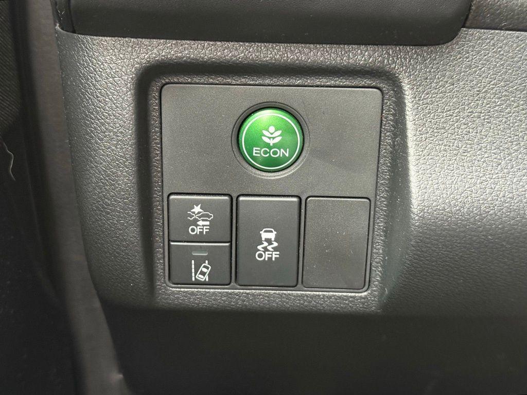 used 2022 Honda HR-V car, priced at $22,675