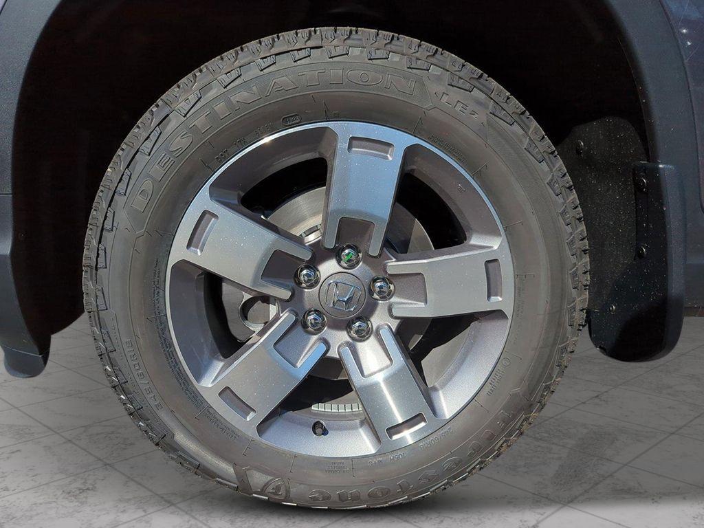 new 2025 Honda Ridgeline car, priced at $42,439