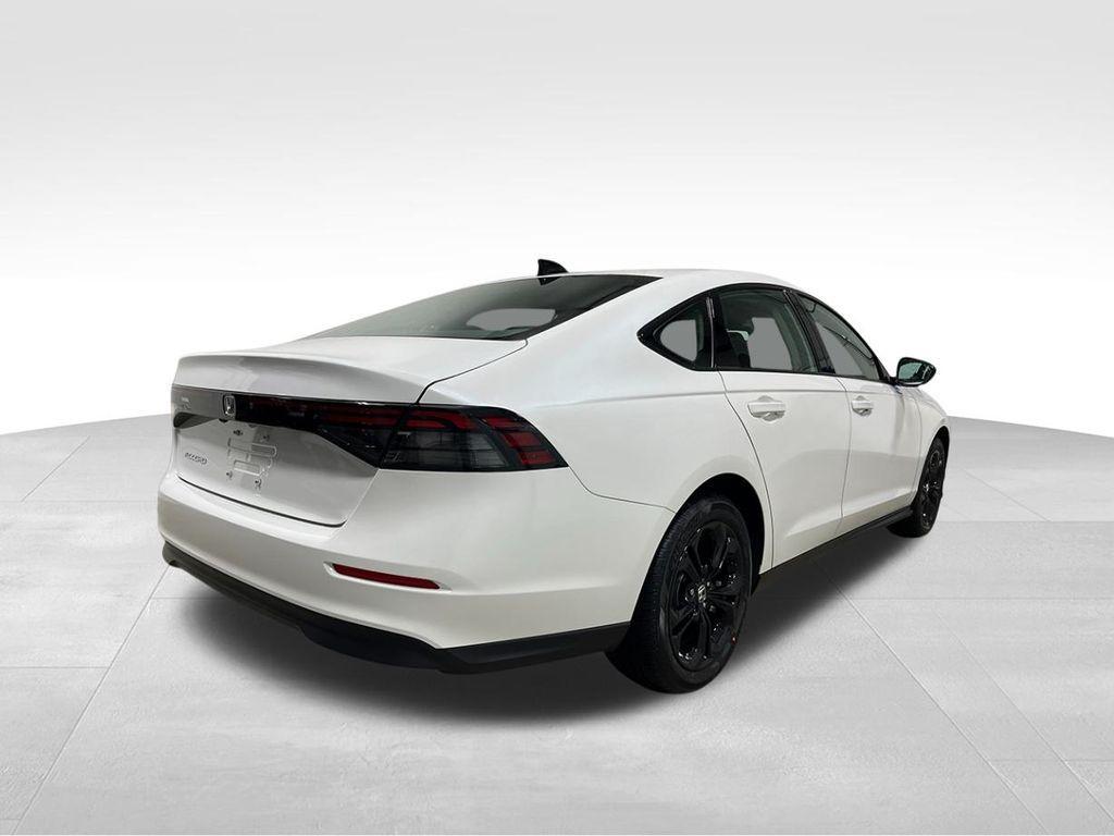 new 2025 Honda Accord car, priced at $31,156
