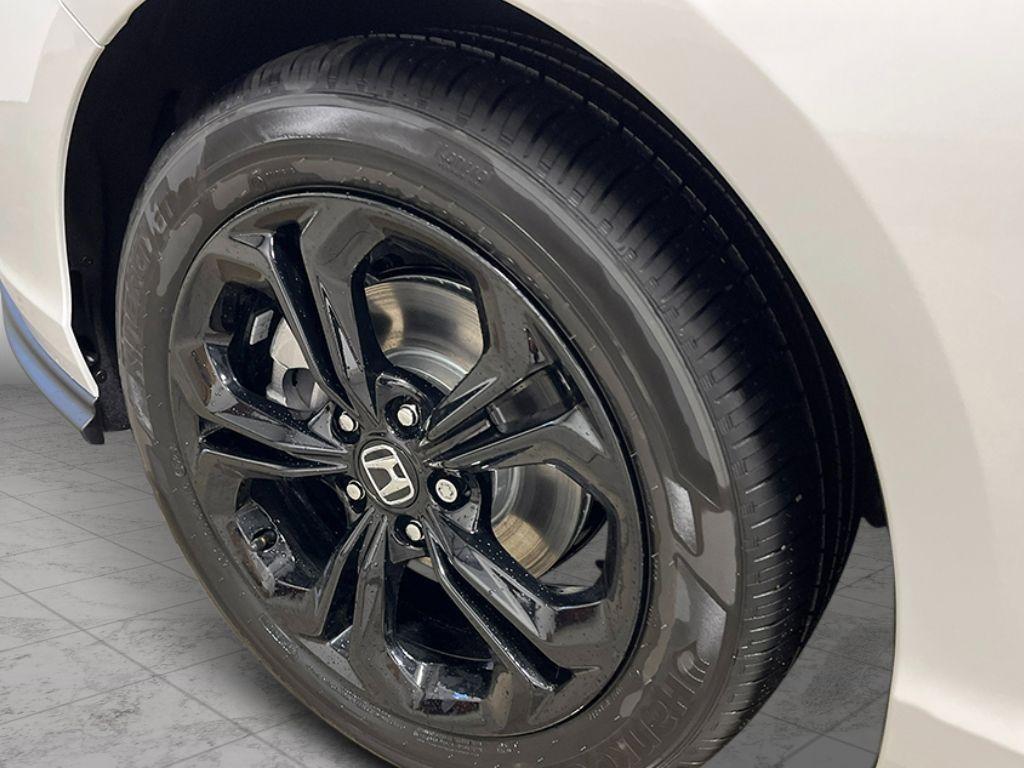 new 2025 Honda Accord car, priced at $31,156