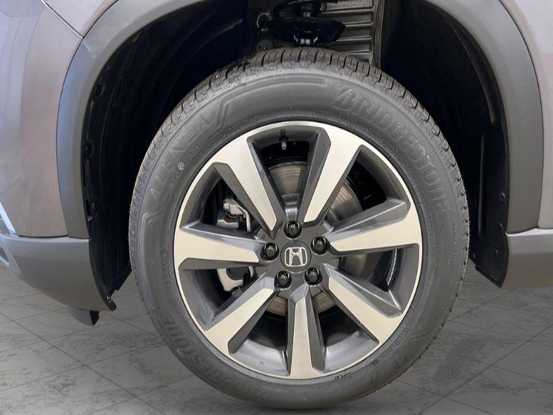 new 2025 Honda Pilot car, priced at $51,021
