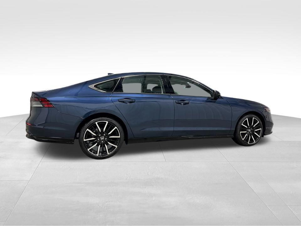 new 2025 Honda Accord Hybrid car, priced at $38,026